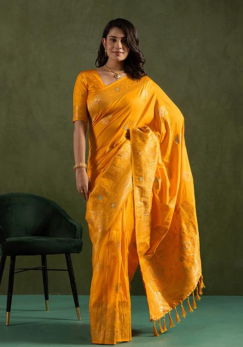 Yellow Wevon Jari Designer Dolla Silk Saree Set