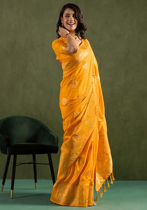 Yellow Wevon Jari Designer Dolla Silk Saree Set