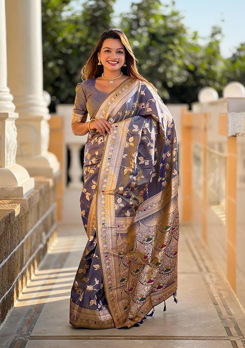 Grey Wevon Jacquard Designer Banarasi Silk Saree Set