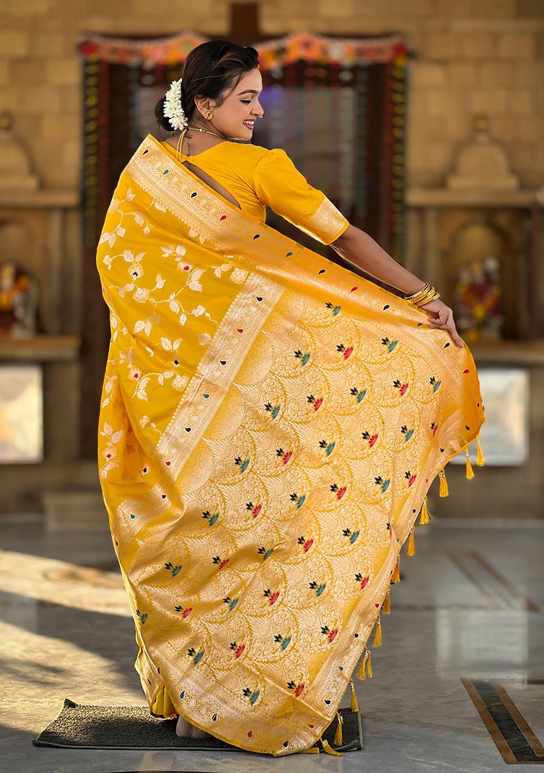 Yellow Wevon Jacquard Designer Banarasi Silk Saree Set