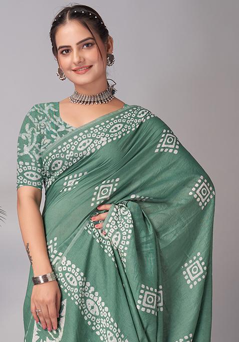 Green Batik Print Cotton Saree Set With Belt