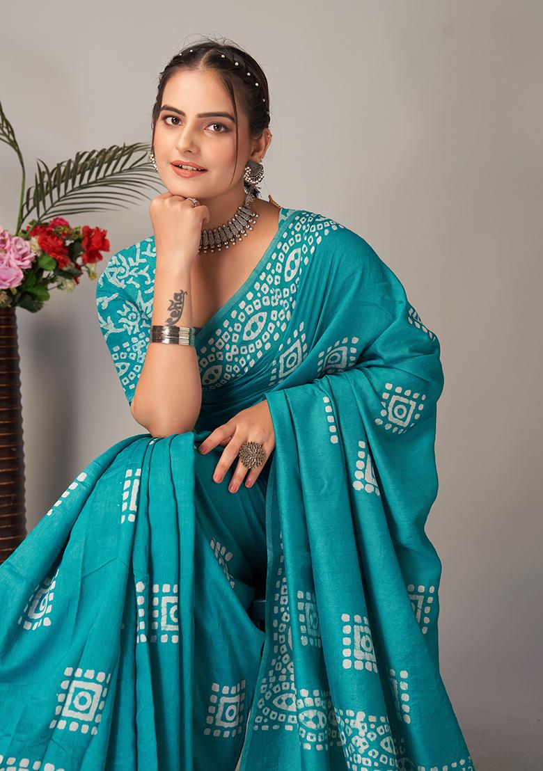 Blue Batik Print Cotton Saree Set With Belt