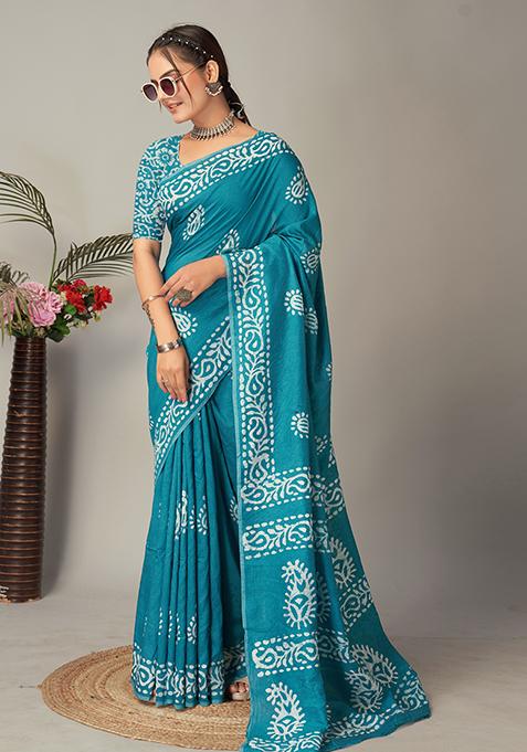 Blue Batik Print Cotton Saree Set With Belt