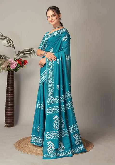 Blue Batik Print Cotton Saree Set With Belt