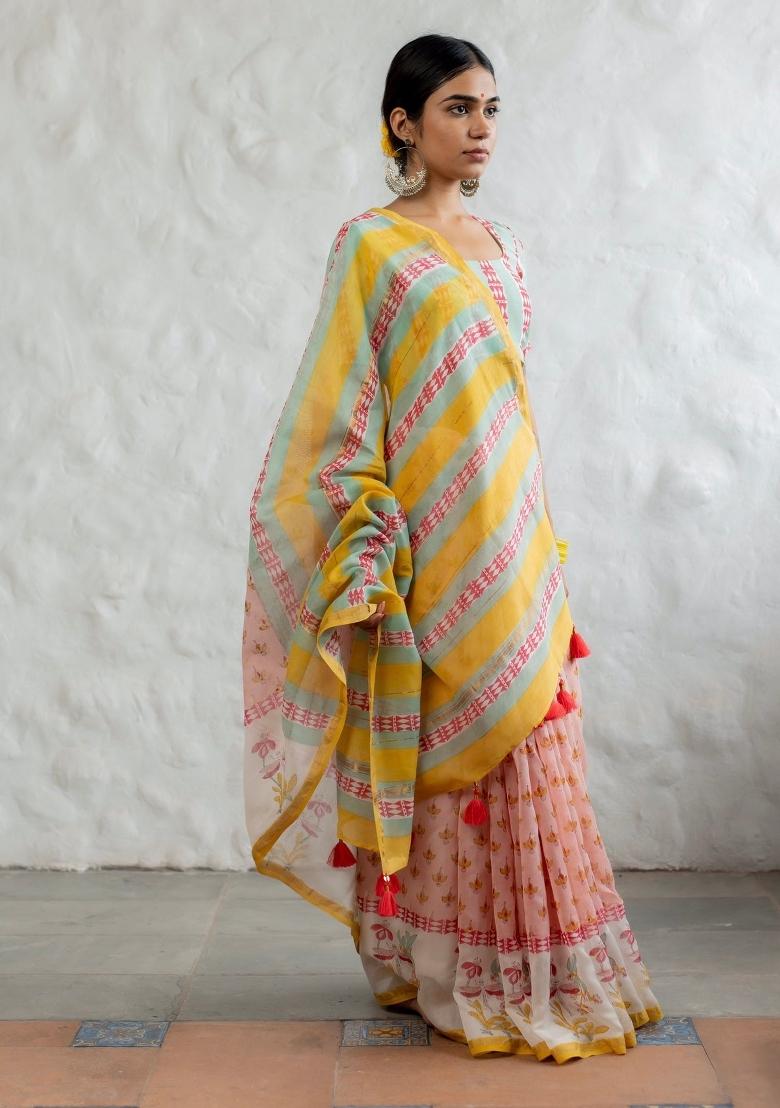 Multicolor Digital Print Mul Cotton Saree Set