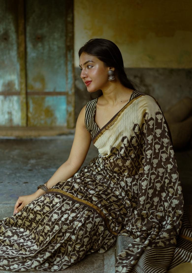 Black Digital Print Mul Cotton Saree Set