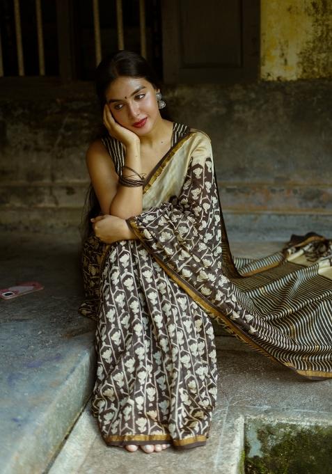 Black Digital Print Mul Cotton Saree Set