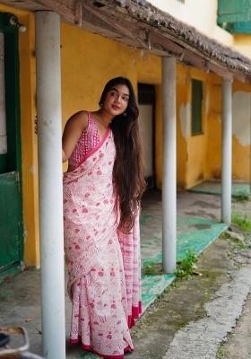 Pink Digital Print Mul Cotton Saree Set