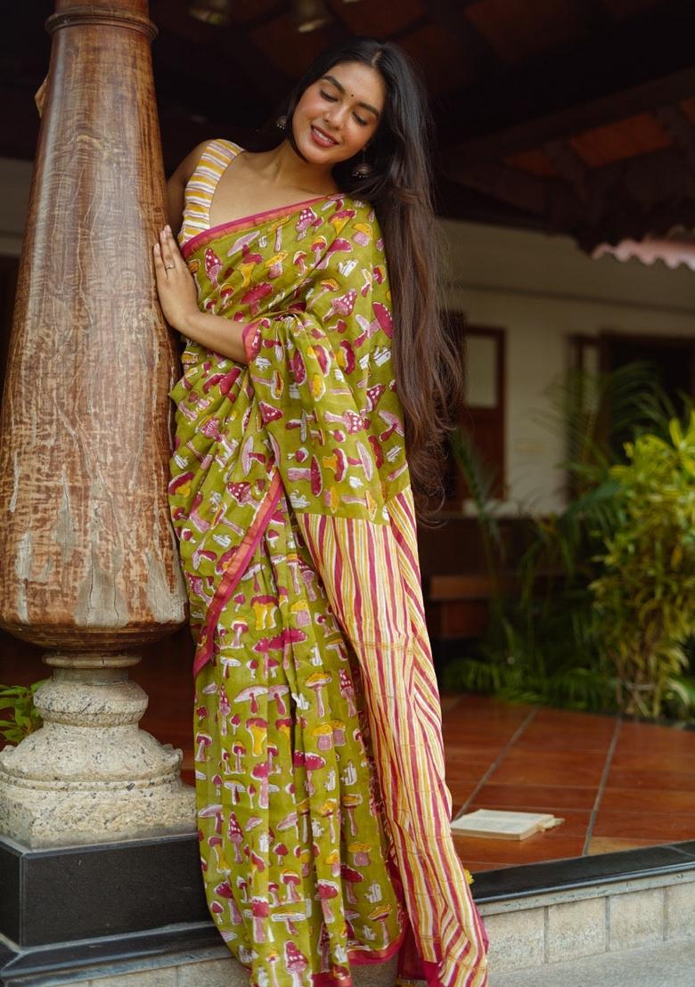 Mehndi Green Digital Print Mul Cotton Saree Set