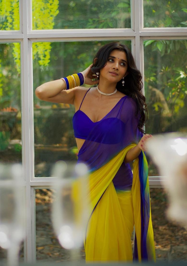 Yellow Ombre Pattern Georgette Saree Set