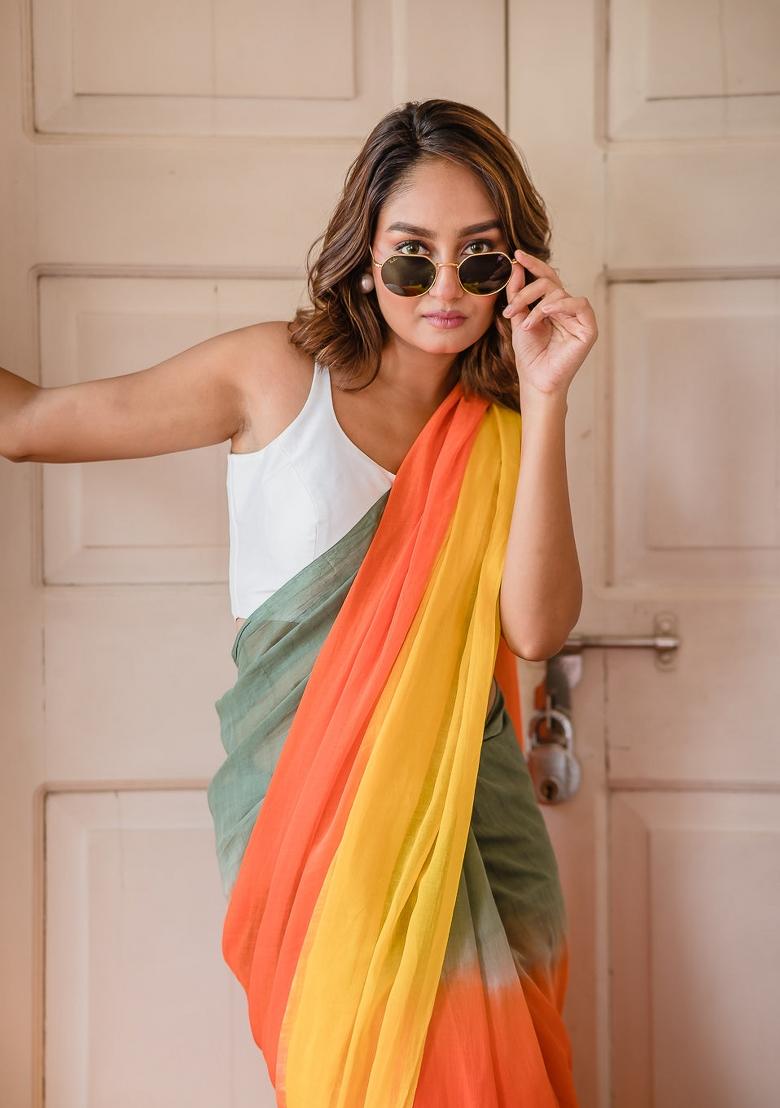 Multicolor Ombre Pattern Mul Chanderi Linen Cotton Saree Set