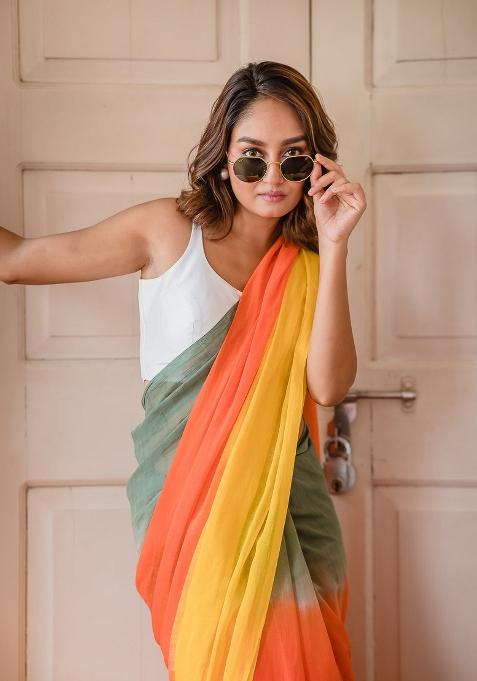 Multicolor Ombre Pattern Mul Chanderi Linen Cotton Saree Set