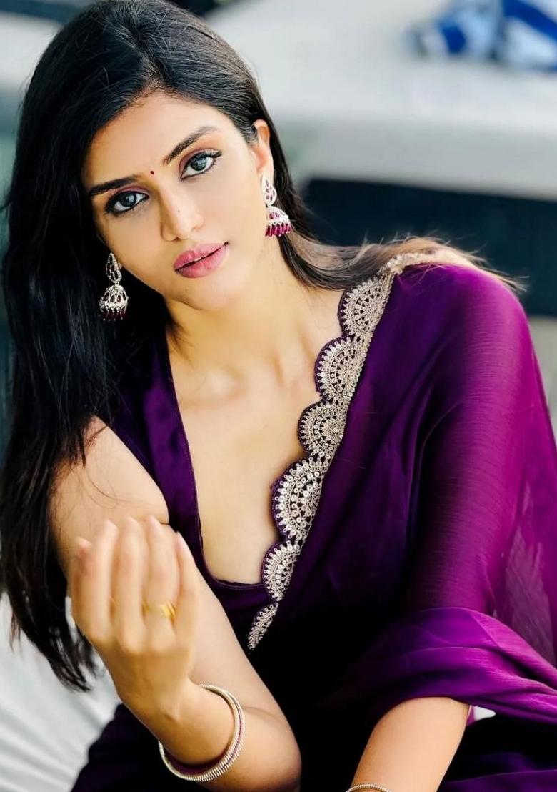 Wine Lace Border Jimmy Choo Saree Set