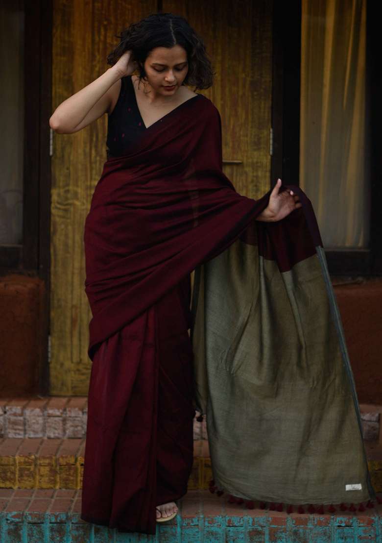 Maroon Weaving Khadi Cotton Saree Set for Diwali and Festive Wear - Indya