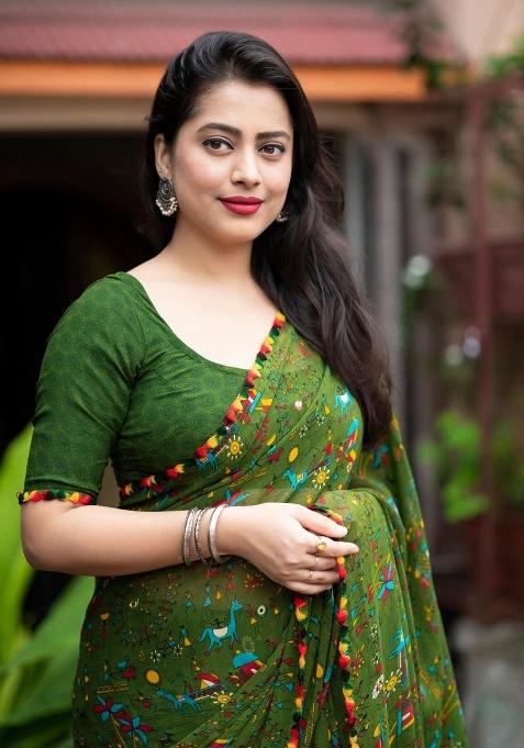 Bottle Green Digital Print Georgette Saree Set