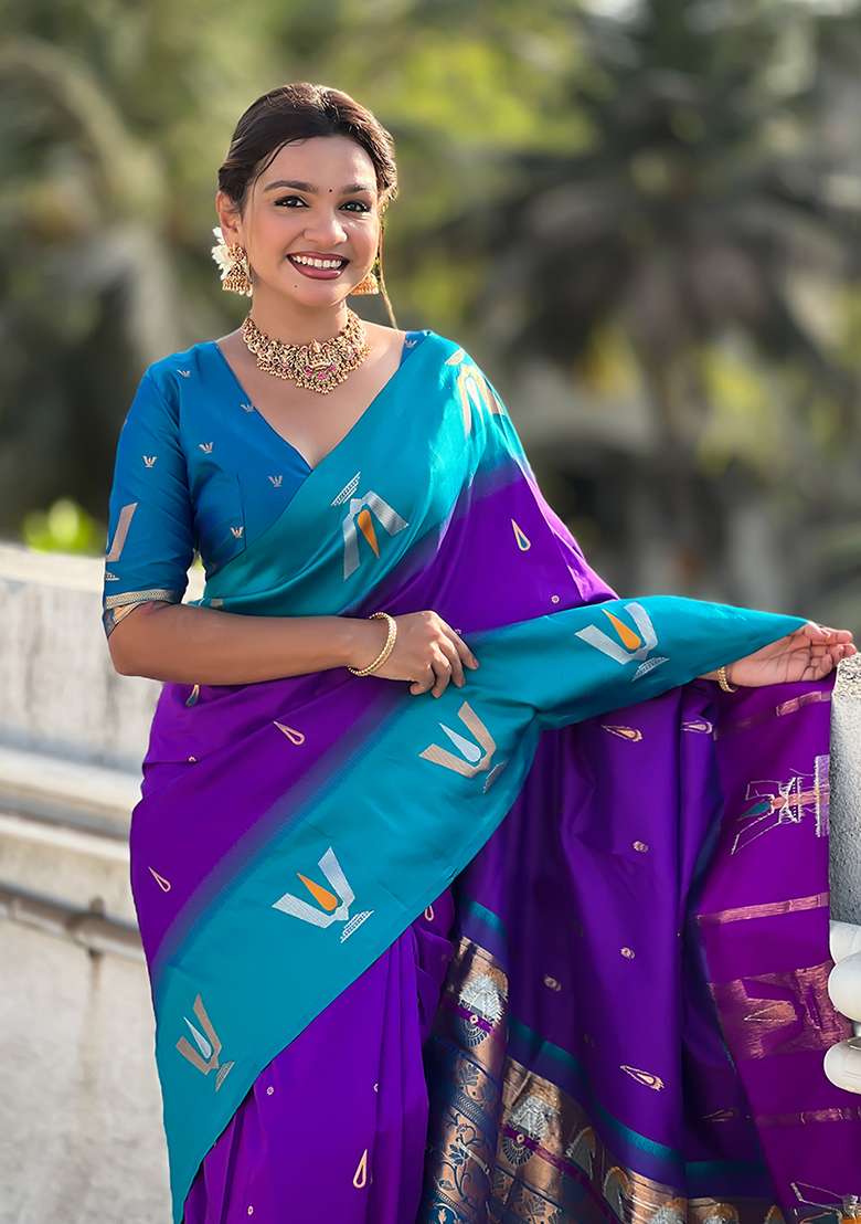 Lavender Woven Silk Blend Saree Set - Indya