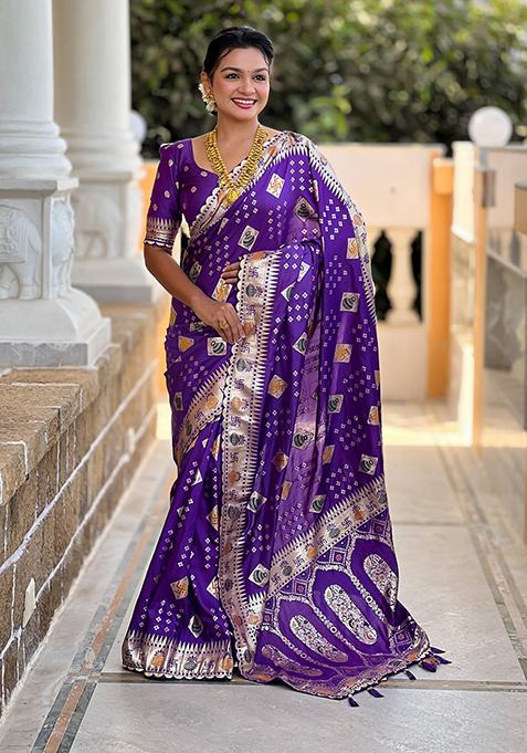 Voilet Woven Silk Blend Saree Set