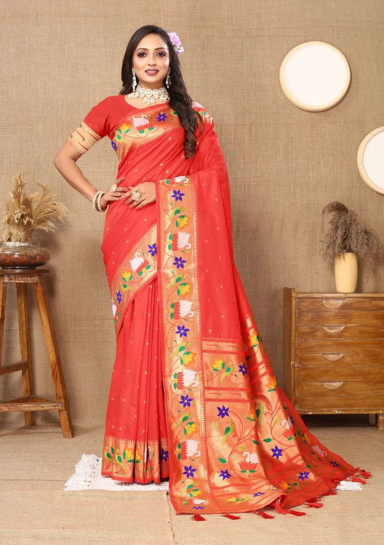 Red Woven Silk Blend Saree Set for Diwali and Festive Wear - Indya