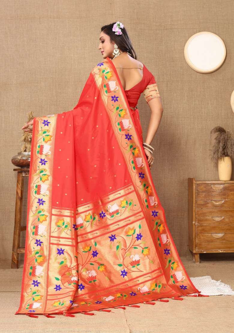 Red Woven Silk Blend Saree Set for Diwali and Festive Wear - Indya