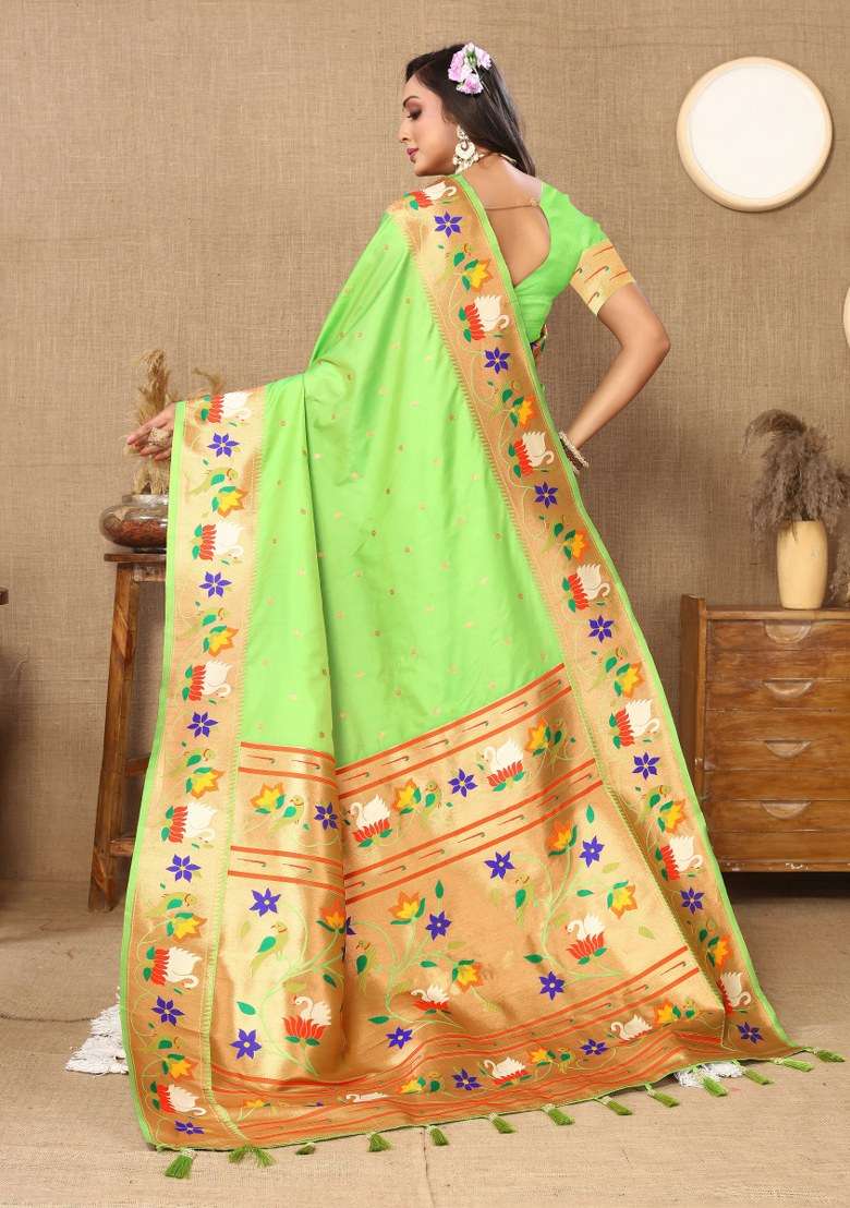 Green Woven Silk Blend Saree Set for Diwali and Festive Wear - Indya