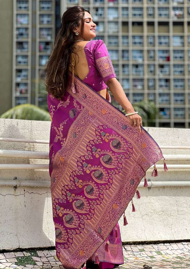 Mauve Woven Silk Blend Saree Set for Diwali and Festive Wear - Indya