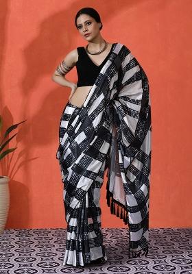 Off White Designer Digital Printed Chinon Saree Set