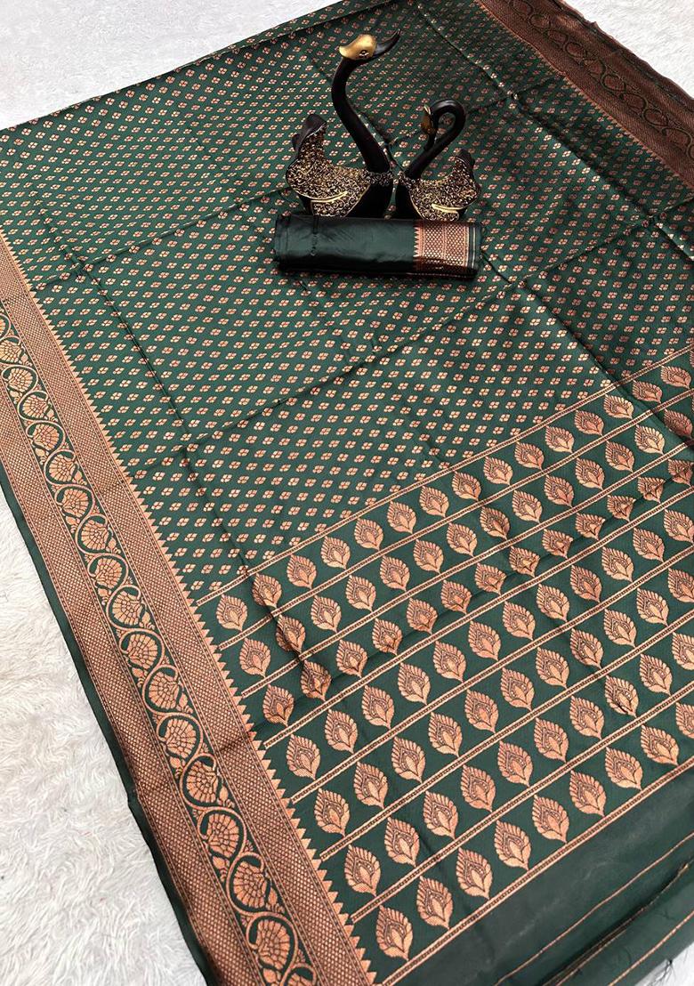 Green Woven Banarasi Silk Saree Set