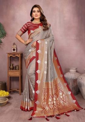 Grey Zari Woven Kalamkari Saree Set