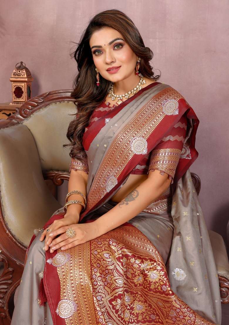 Grey Zari Woven Kalamkari Saree Set for Diwali | Wedding & Festive Wear - Indya