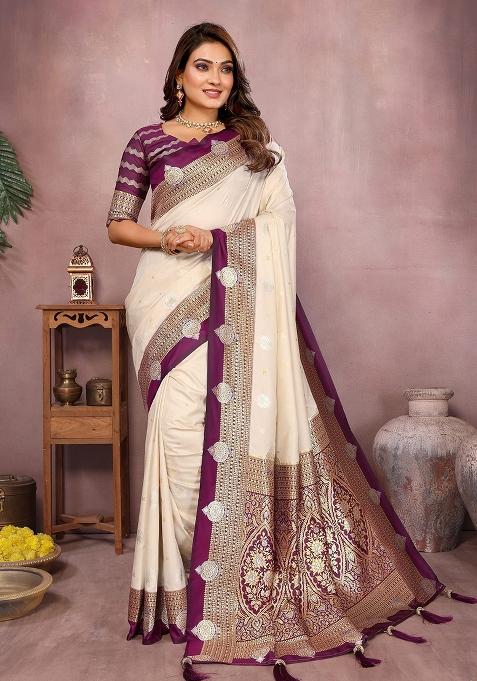 Beige Zari Woven Kalamkari Saree Set