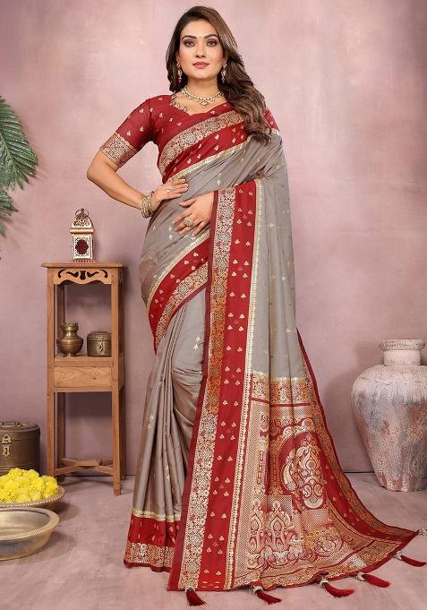 Grey Zari Woven Kalamkari Saree Set