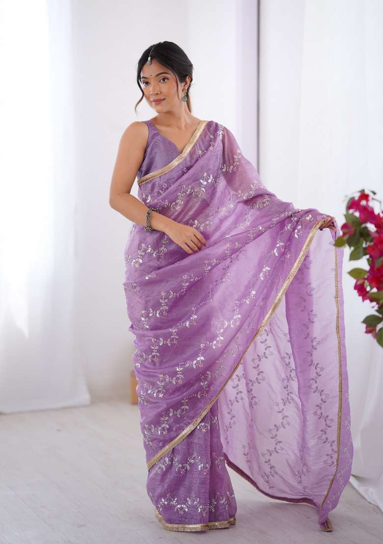 Lavende Embroidered Silk Blend Saree for Diwali and Festive Wear - Indya