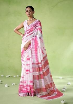 Pink Printed Cotton Blend Saree Set