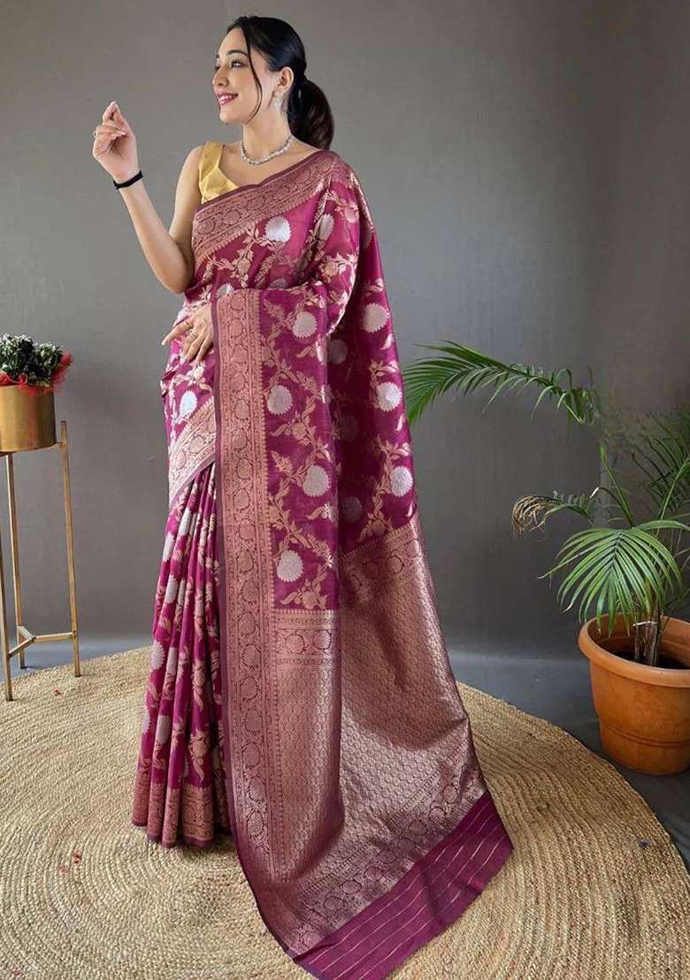 Wine Linen Saree Set with Embroidered for Diwali | Wedding & Festive Wear - Indya