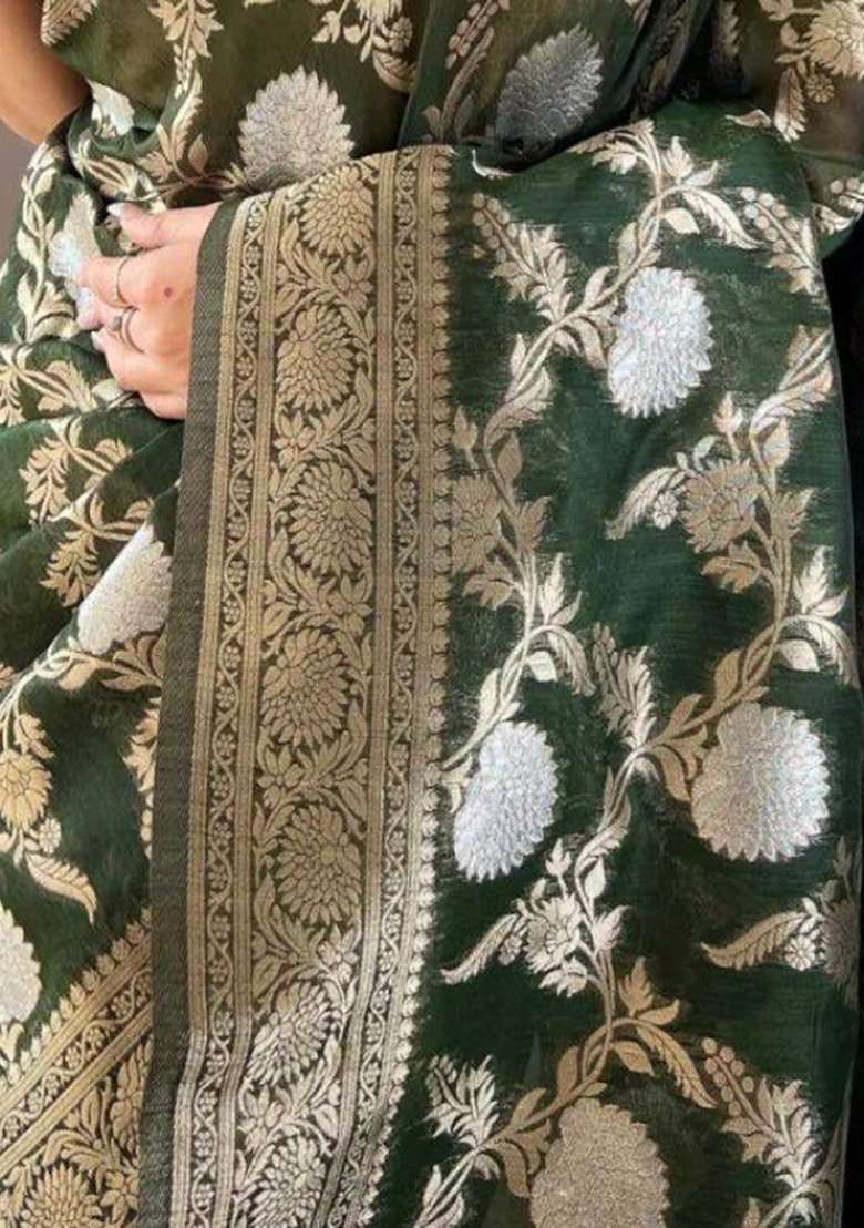 Green Linen Saree Set with Embroidered for Diwali | Wedding & Festive Wear - Indya