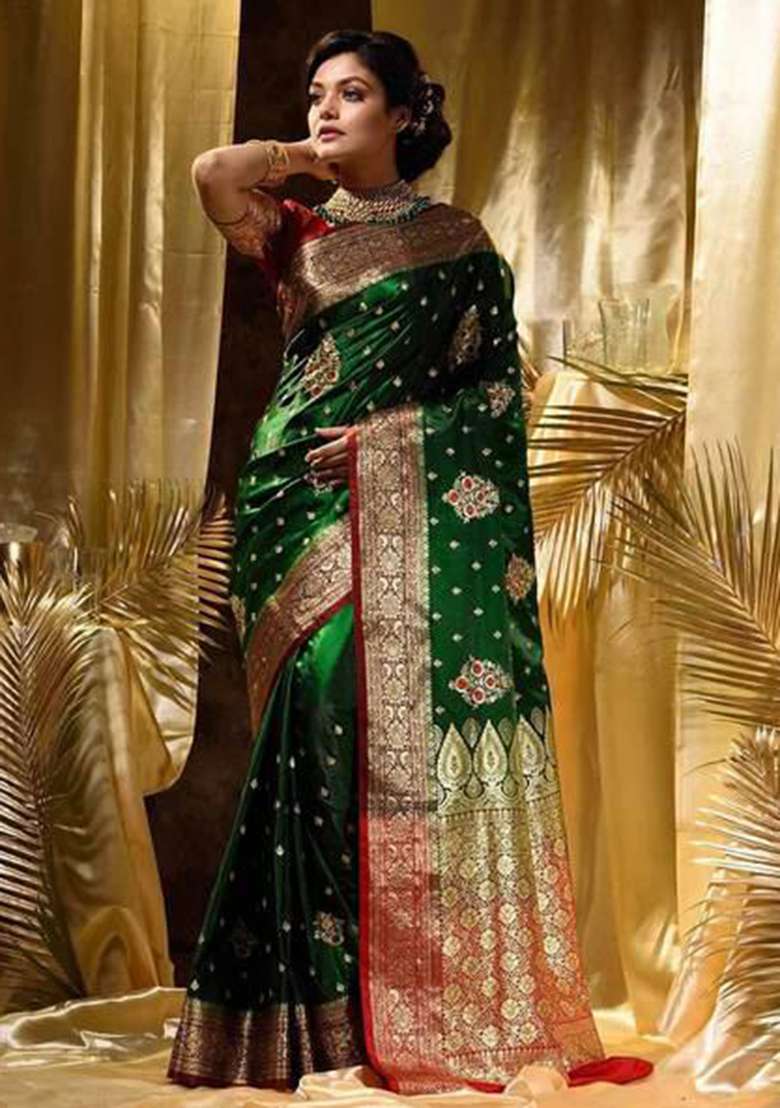 Green Embroidered Silk Blend Saree Set for Diwali and Festive Wear - Indya