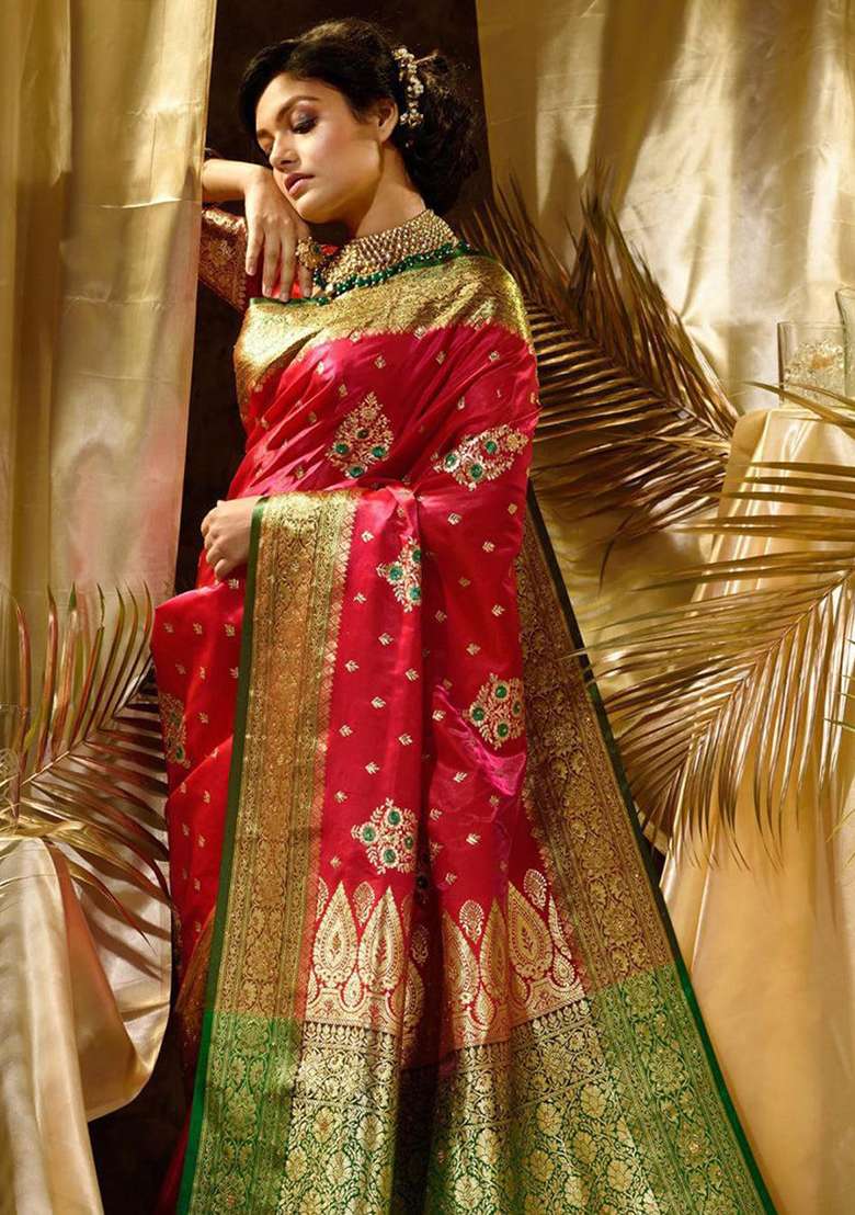 Red Embroidered Silk Blend Saree Set for Diwali and Festive Wear - Indya