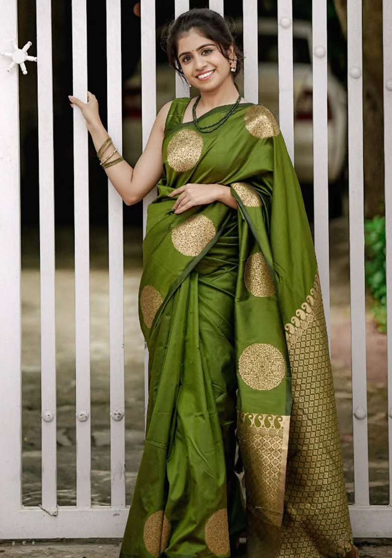 Green Silk Blend Saree Set with Embroidered for Diwali | Wedding & Festive Wear - Indya