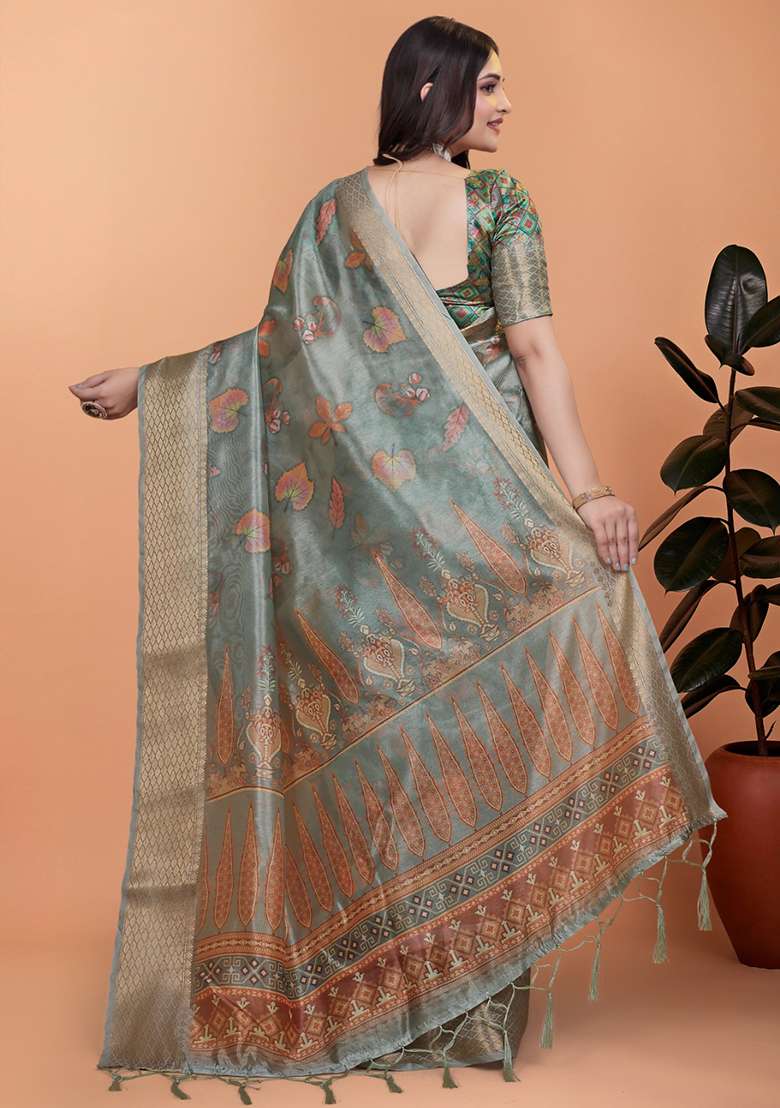 Grey Silk Blend Saree Set with Embroidered for Diwali | Wedding & Festive Wear - Indya