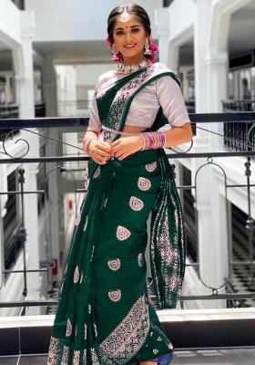 Green Jacquard Work Soft Lichi Silk Saree Set