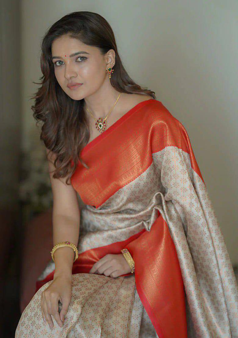 Cream Jacquard Work Soft Lichi Silk Saree Set