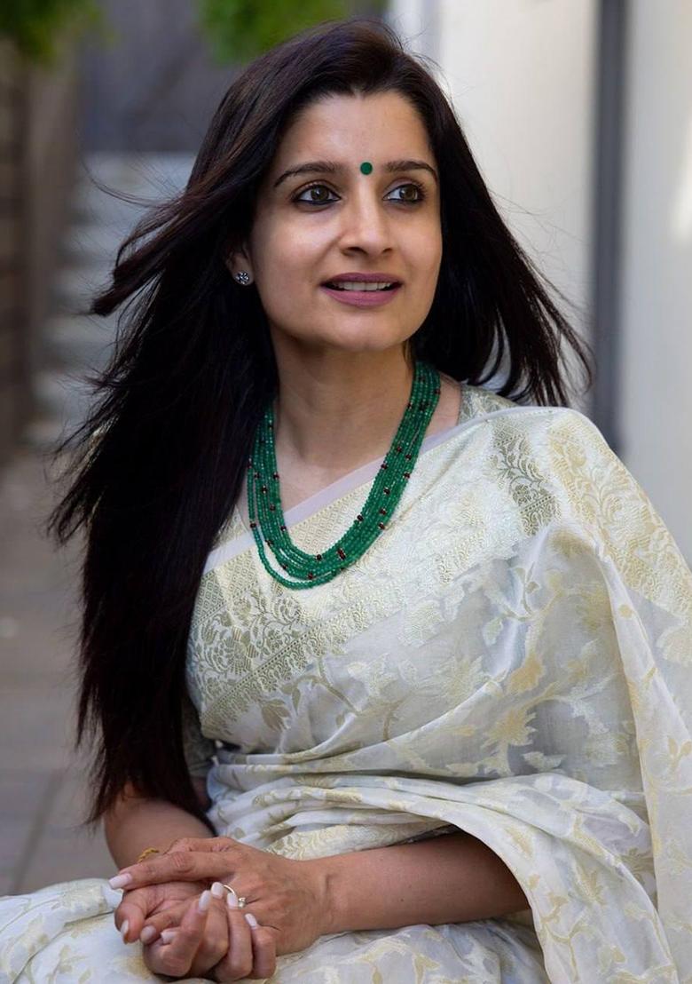 White Jacquard Work Soft Lichi Silk Saree Set