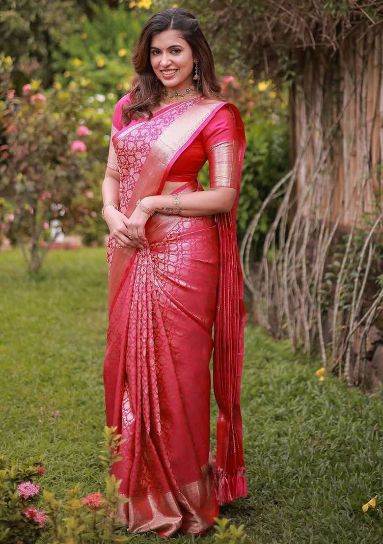 Pink Jacquard Work Soft Lichi Silk Saree Set for Diwali and Festive Wear - Indya