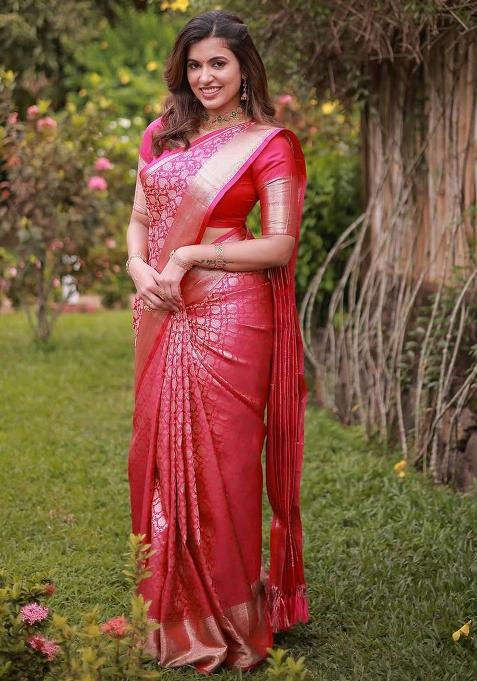 Pink Jacquard Work Soft Lichi Silk Saree Set