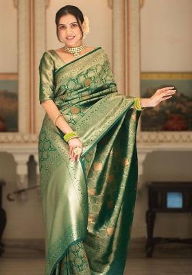 Green Jacquard Work Soft Lichi Silk Saree Set