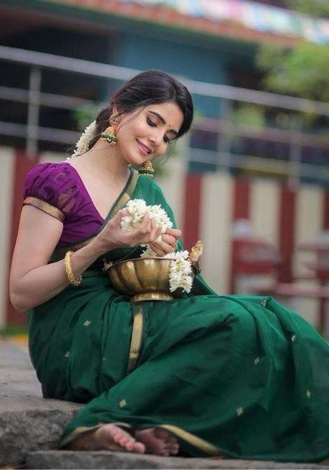 Green Printed Linen Saree