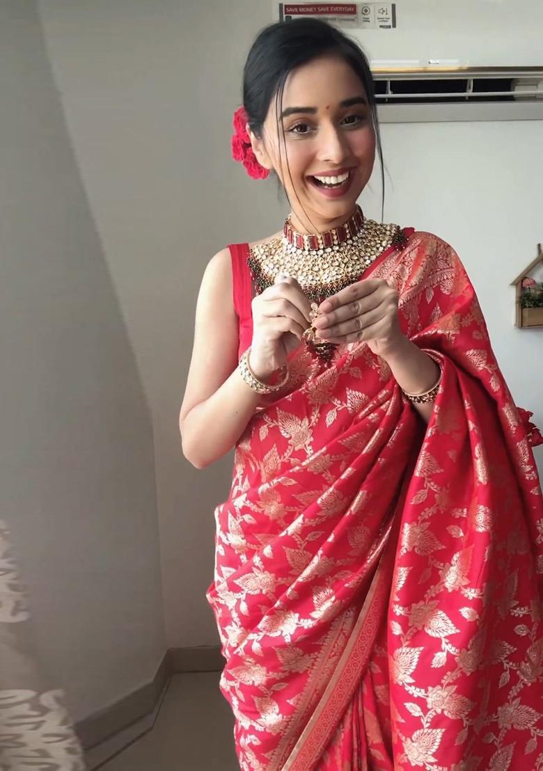 Red Embroidered Linen Pre Stitched Saree Set