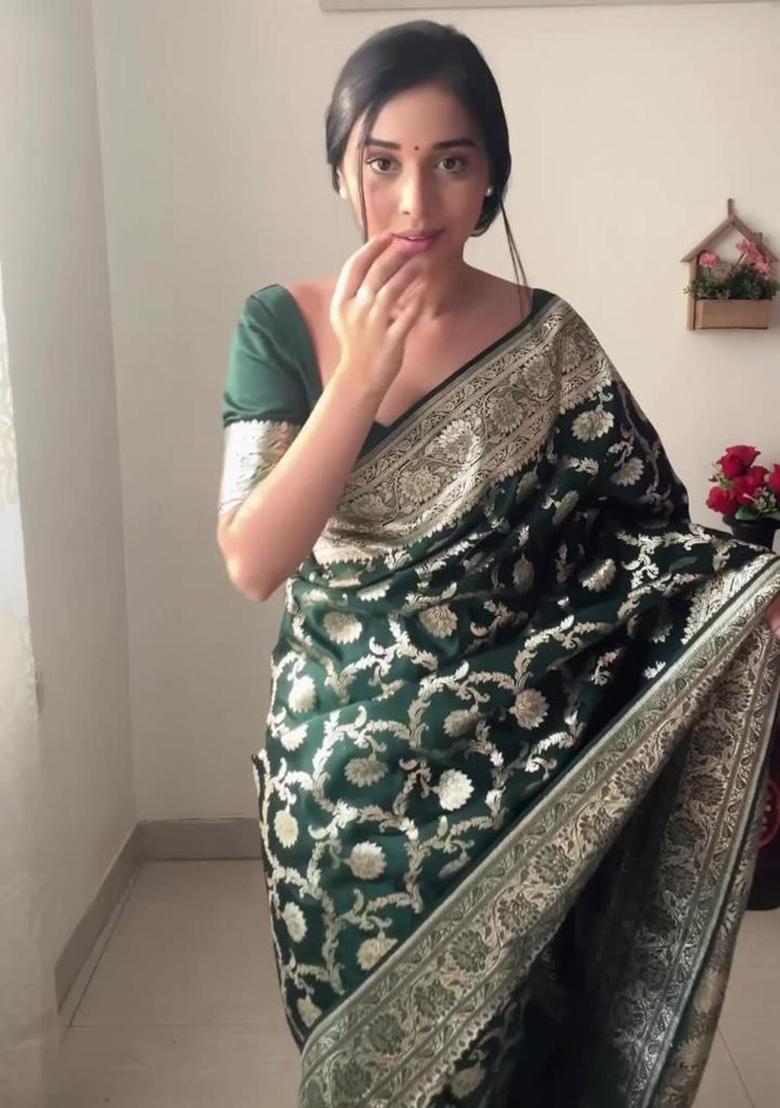 Green Embroidered Linen Pre Stitched Saree Set