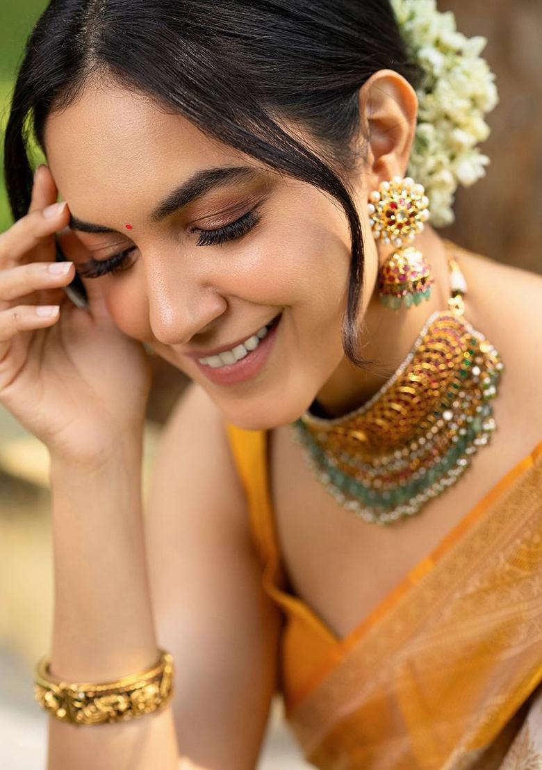 Cream Printed Silk Saree