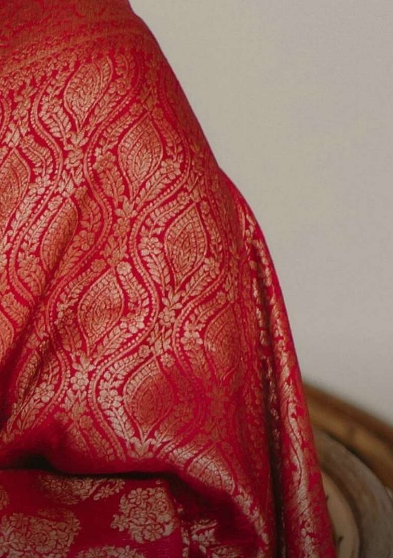 Pink Silk Blend Saree Set with Embroidered for Diwali | Wedding & Festive Wear - Indya